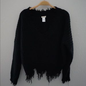 Main Strip Raw Edge Sweater